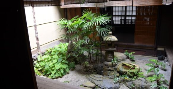 Konsep Taman Indah Minimalis dengan Gaya Jejepangan