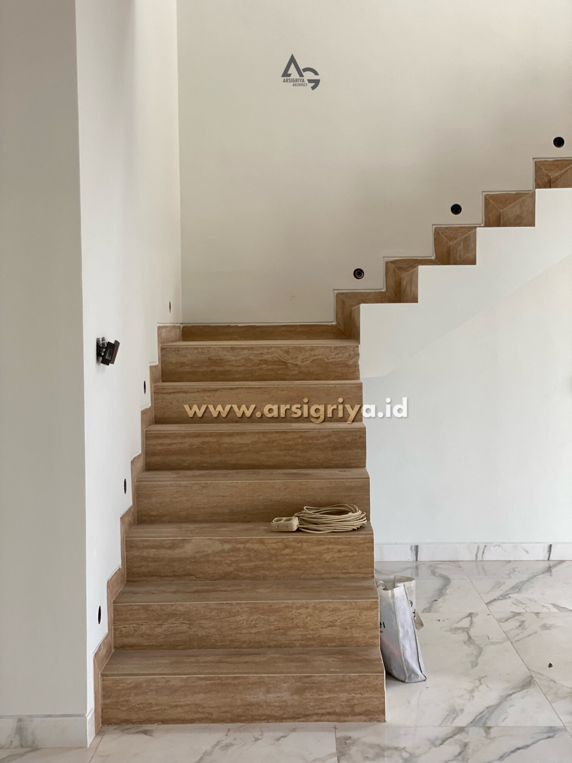 Rahasia Membuat Tangga Rumah Aman dan Nyaman, Wajib Kamu Tahu!