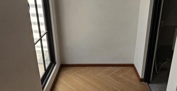 Herringbone Flooring, Buat Ruangan Tampil Beda