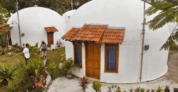 Intip Desain Rumah Tahan Gempa Asli Indonesia